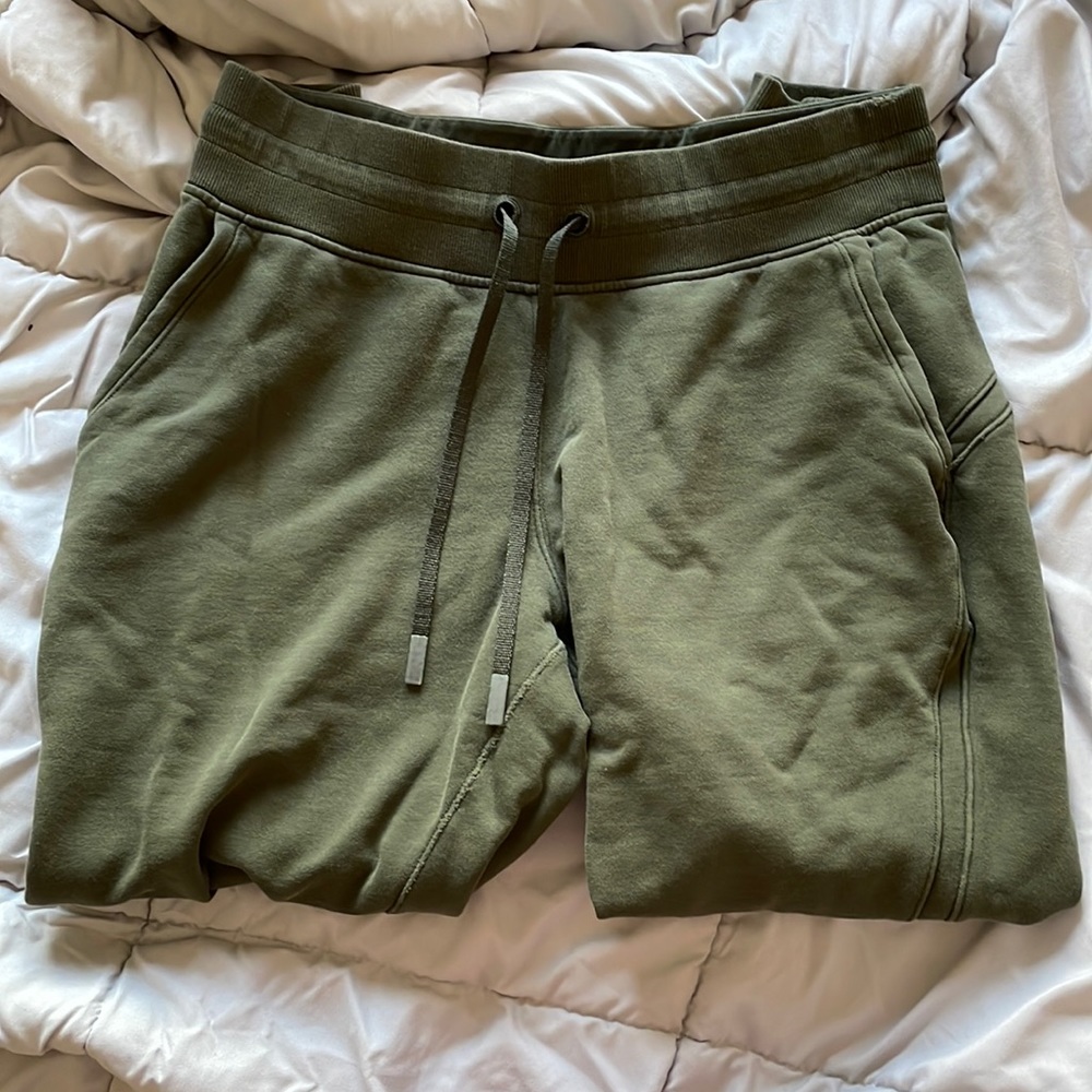 lulu lemon scuba joggers